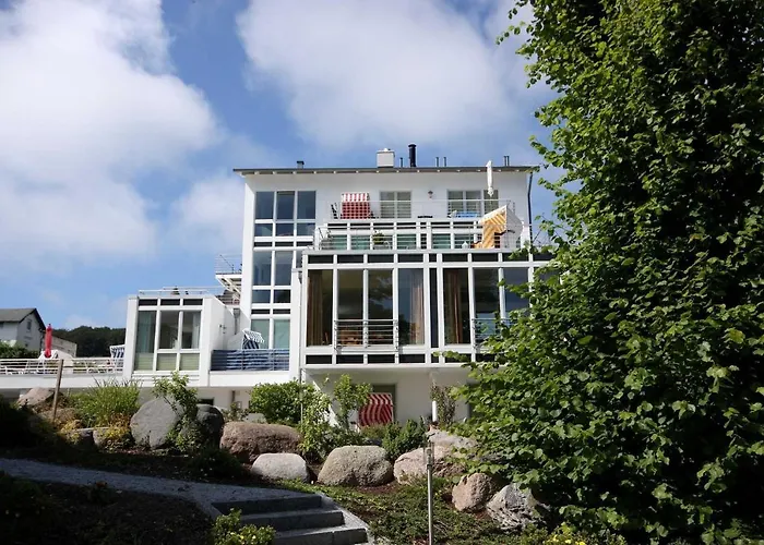 Nr 10 Im Sonnenbad Sassnitz
